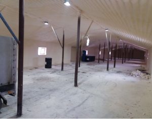 Ефективне утеплення ангарів піною
